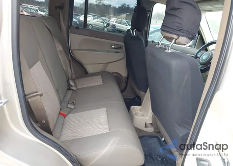 2011 Jeep Liberty Sport из США, поврежденный, VIN 1J4PN2GK7BW593322